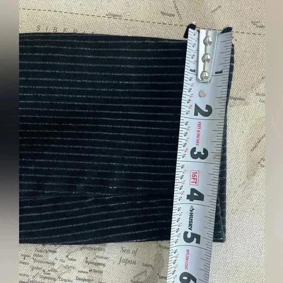 Paige Black Textured Stripe Mid Rise Crop 27” Inseam Skinny Jeans Size 28 - Picture 5 of 10